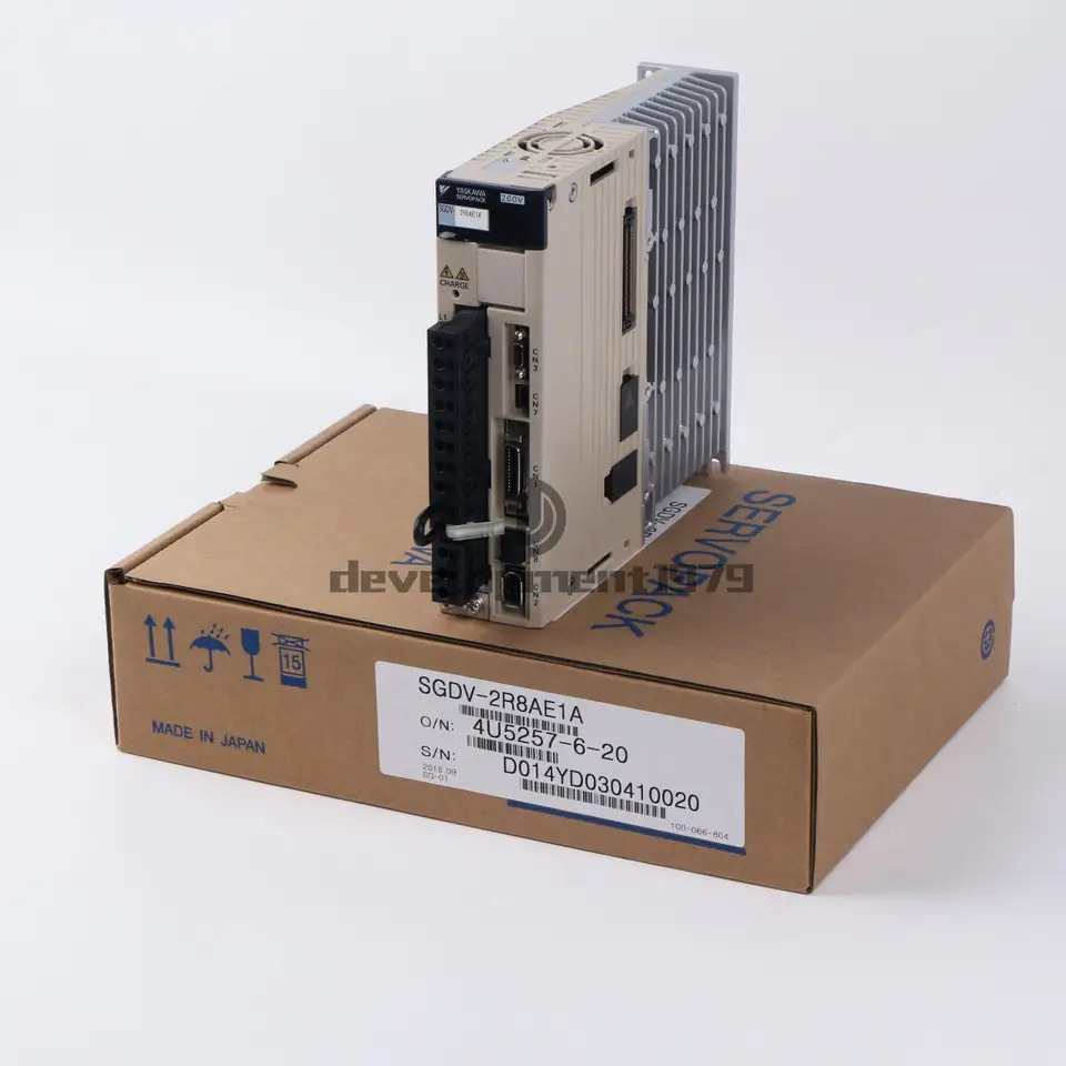 Yaskawa 서보 드라이브 SGDV-2R8AE1A 신 1PC