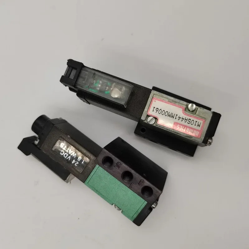 미국 오리지널 전자기 밸브 M10SA441MM00061 1PCS