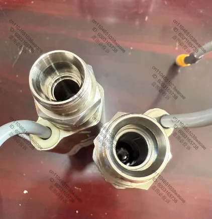 유량 스위치 FS-480 모델 204713 2.00 GPM 20VA-120VAC/240VAC 기능 손상되지 않음 리퍼 완료 OK