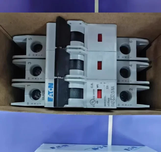 EATON 회로차단기 AZ-C32 3-NA 신