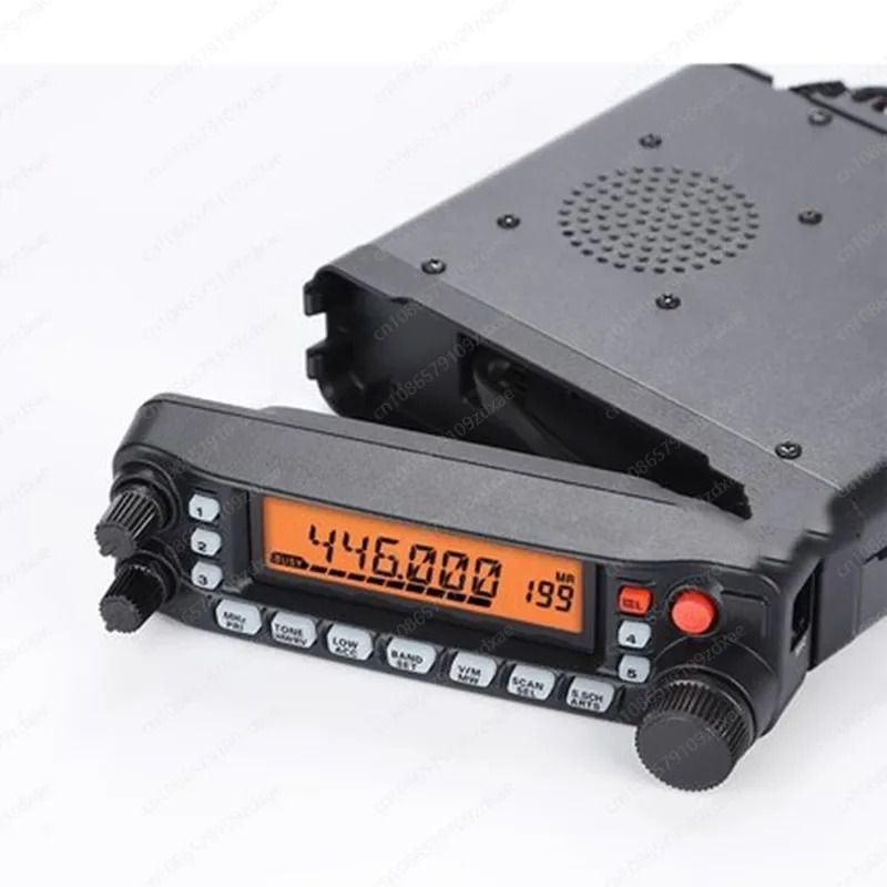 FT-7900R 자동차 인터콤 기계 UV 듀얼 세그먼트 라디오 자가 운전 투어 오프로드 차량 고출력