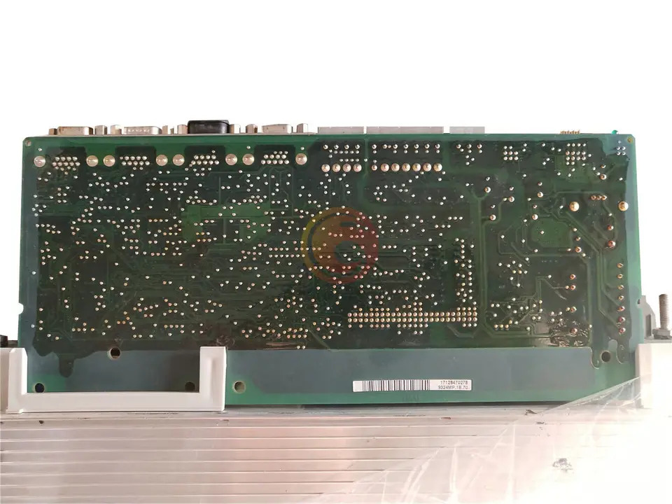 렌즈 9324MP.1B.70 사