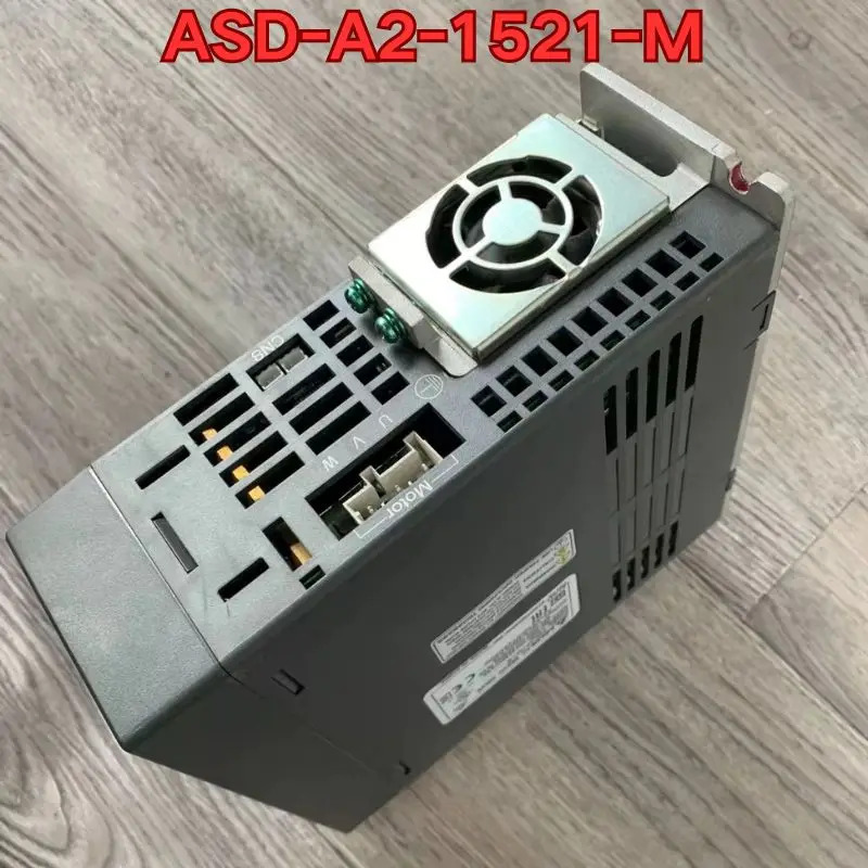 리퍼 ASD-A2-1521-M 서보 드라이브작동 상태