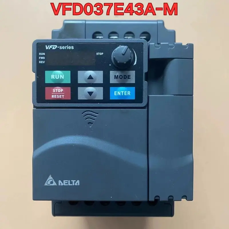 리퍼 인버터 VFD037E43A-M 기능 정상