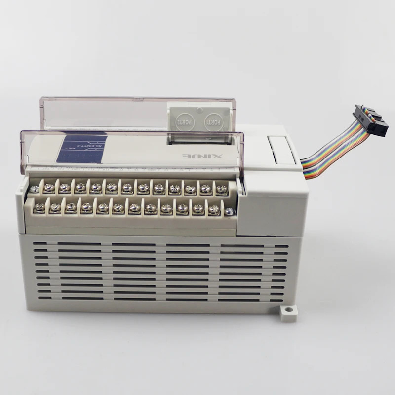 XC-E32YT-E Xinje PLC 확장 트랜지스터 32 포인트 출력 모듈 동안 오리지널