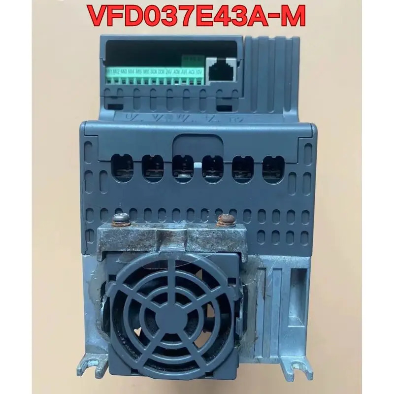 리퍼 인버터 VFD037E43A-M 기능 정상