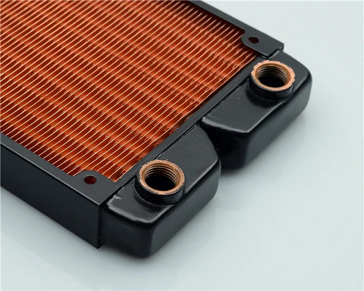 120 240 360 흑백 순수 무산소 구리 열교환 기 수냉식 열 냉각 라디에이터