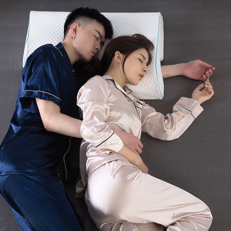 낮잠 라텍스 팔베게 커플 2인용 통기성 메모리폼 팔터널 밀착 숙면베개 신혼부부 옆으로 - 상품 이미지