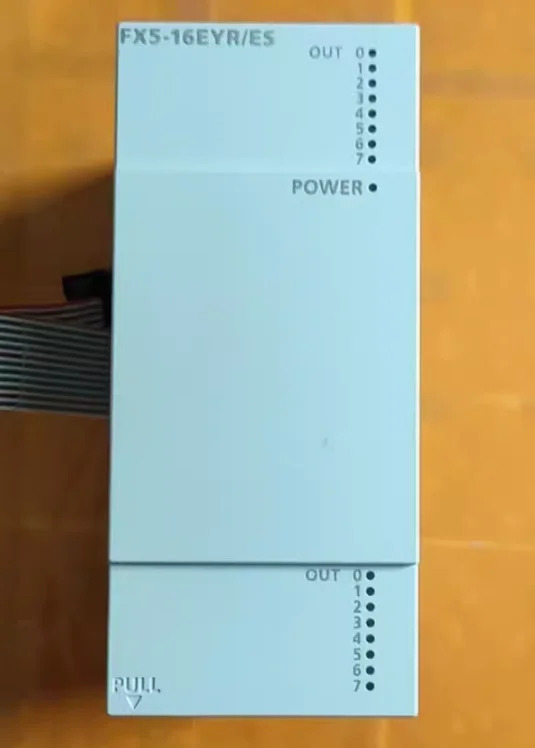 FX5-16EYR ES PXF9ABY2-MW100 512110 LUCA1XB 518FR-051-6 ICT xs4p18ab110