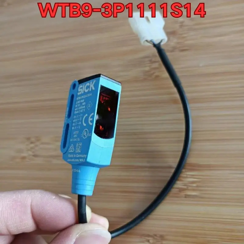 리퍼 센서 WTB9-3P1111S14 작동 상태
