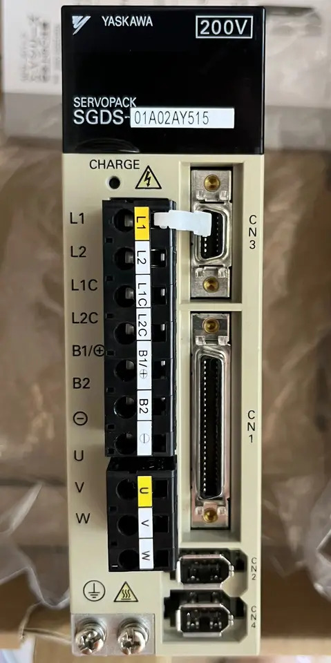 SGDS-01A02AY515 서보 드라이브 SGDS 01A02AY515 신
