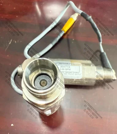 유량 스위치 FS-480 모델 204713 2.00 GPM 20VA-120VAC/240VAC 기능 손상되지 않음 리퍼 완료 OK