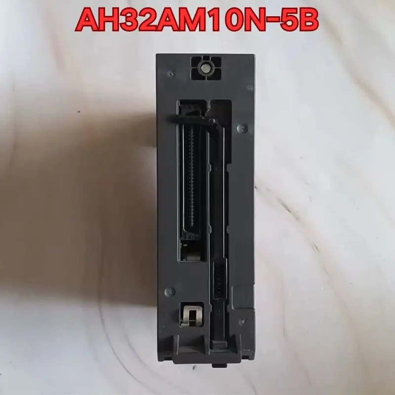 리퍼 PLC 모듈 AH32AM10N-5B 기능 정상