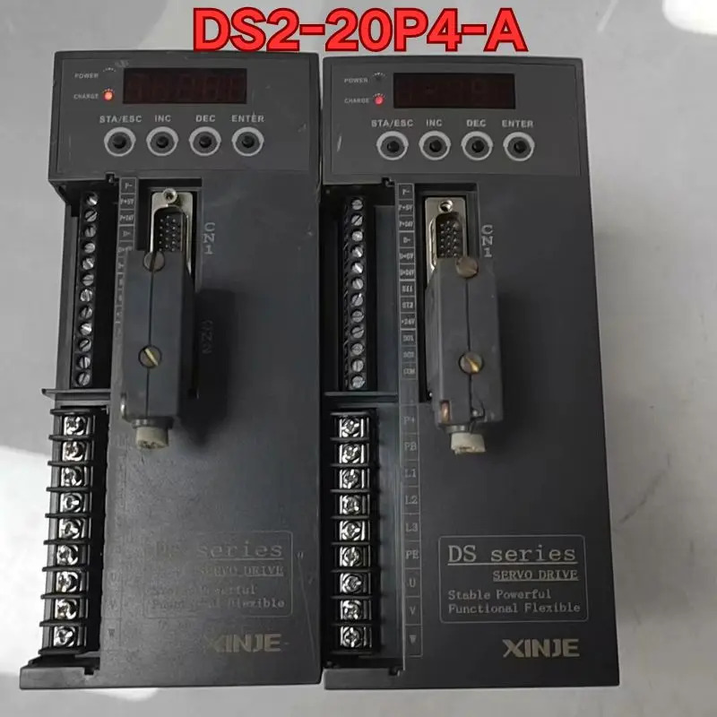 리퍼 DS2-20P4-A 서보 드라이브작동 상태