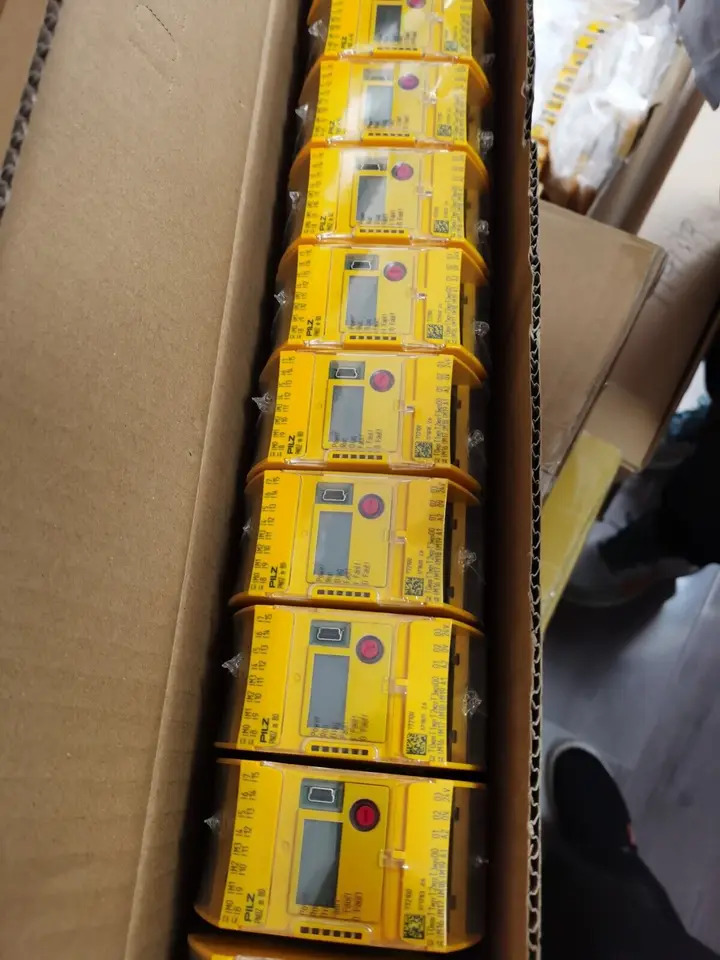 PILZ 777602 PILZ777602 PLC 6 개월 U