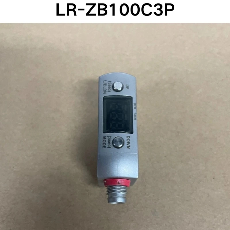LR-ZB100C3P 레이저 센서 리퍼 OK