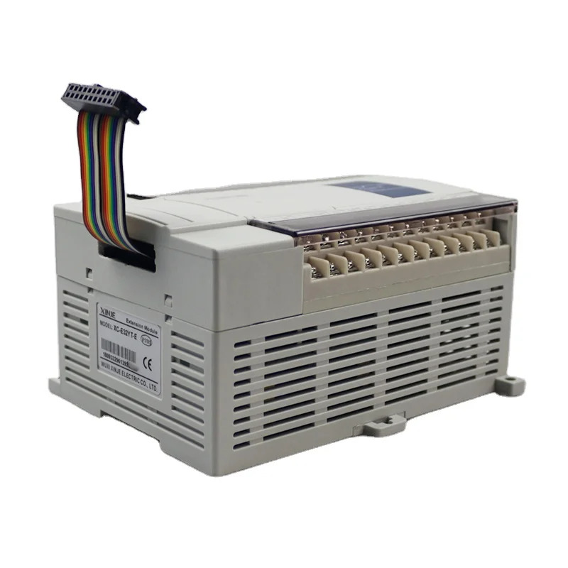 XC-E32YT-E Xinje PLC 확장 트랜지스터 32 포인트 출력 모듈 동안 오리지널