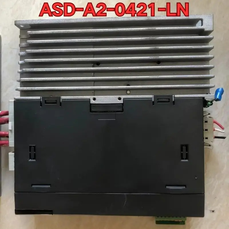 리퍼 서보 드라이브 ASD-A2-0421-LN 머신 완료