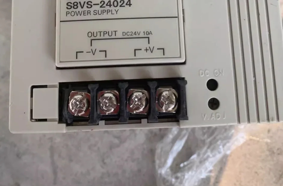 S8VS-24024V ENR35 4296000001 GV2G472 XCKP2521P16 XZCE1125M 6ES7193-6BP20-0BB1