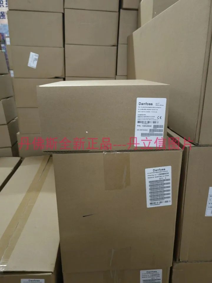 인버터 FC-051P7K5T4E20HXBXCXXXSXXX 380V 136N8935