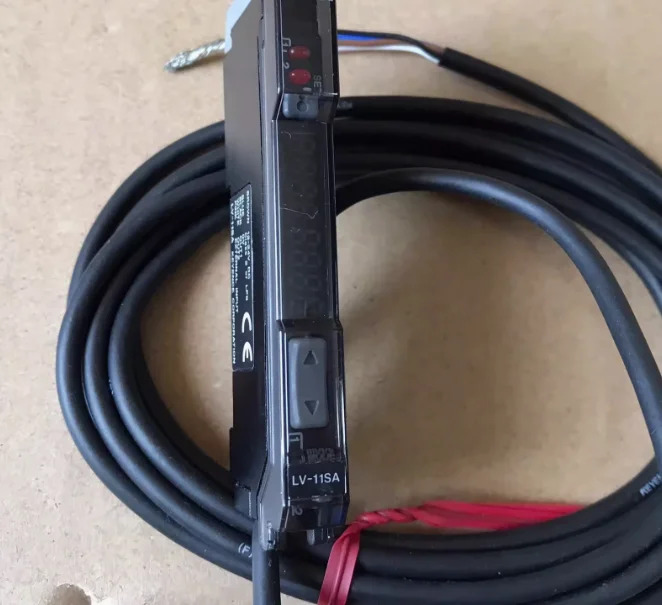 LV-11SA KV-NC32ET M1214-MP2 PCI-1762 PCE-5B18-88 PCI-1240U