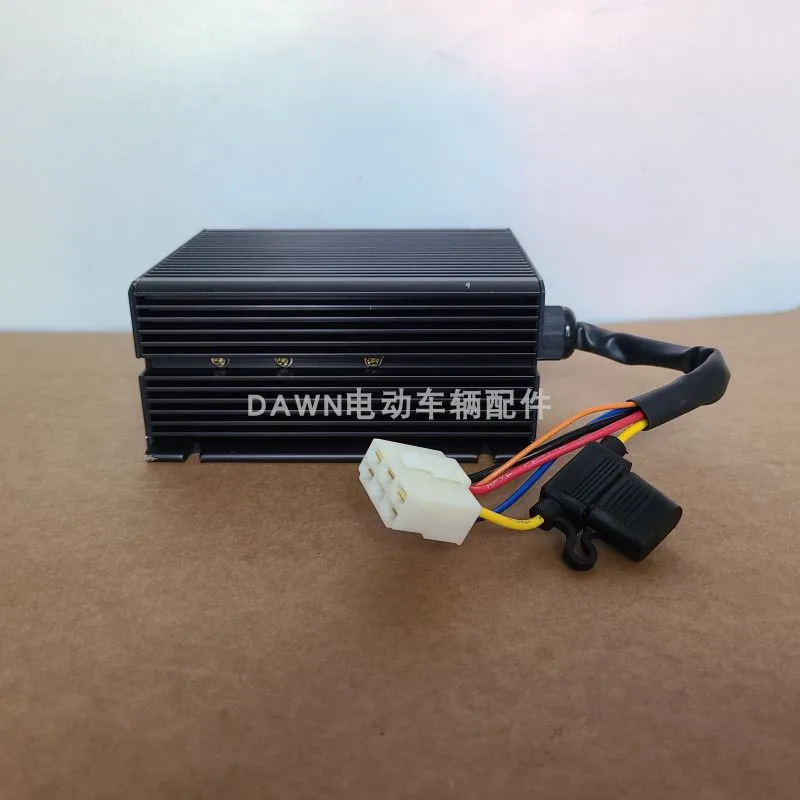 HXDC-C7224W400X5PBZ 전기 자동차 트럭 절연 변환기 HXDC-C4812W300X5PBZ