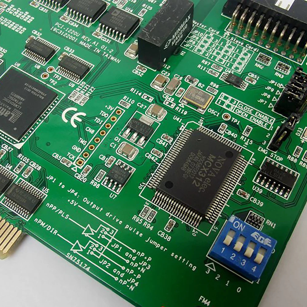 어드밴텍 PCI-1220U Rev.A12축 범PCI 펄스 스테핑/서보모터 모션 제어 카드