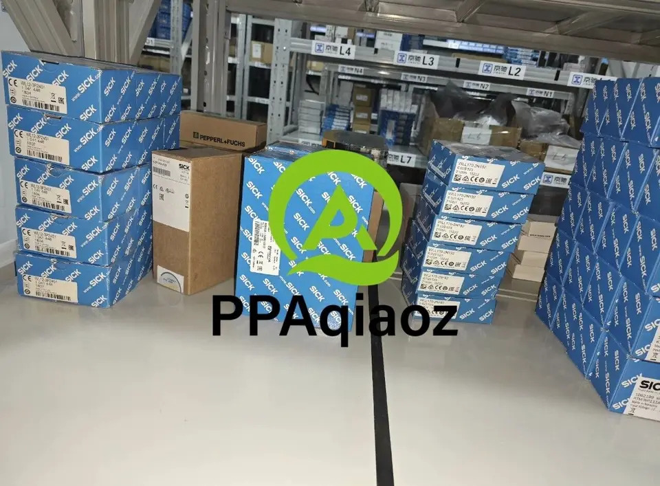 PILZ 774502 PNOZ XV2 안전 릴레이 3/24VDC 2n/o t