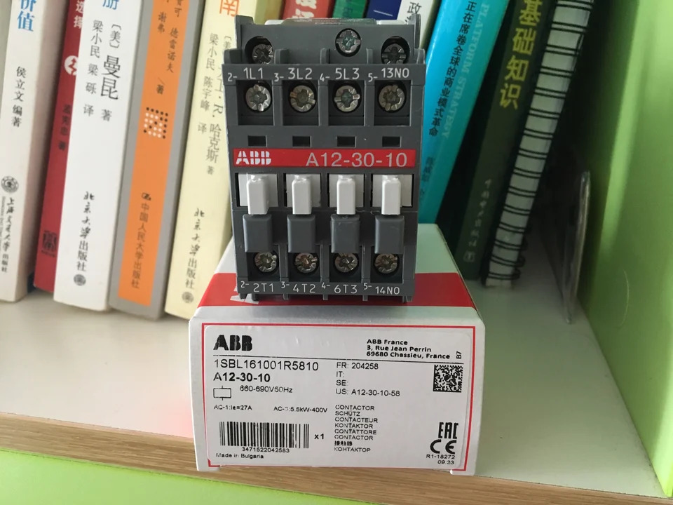 오리지널 ABB AC 접촉기 A9-30 A12-30 A16-30 690V 코일 신