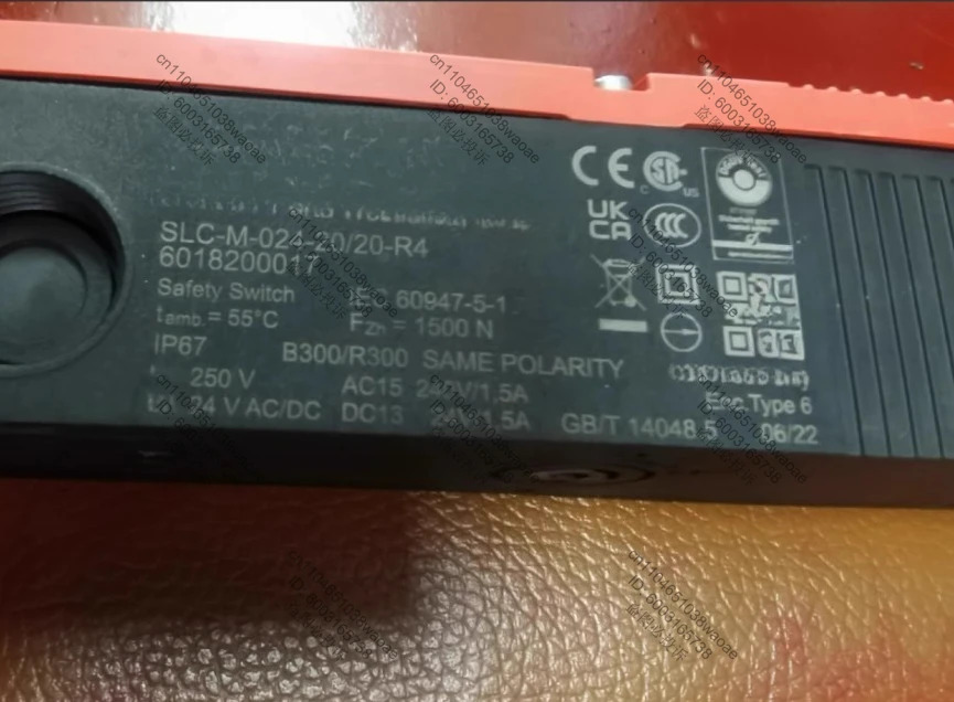 안전 도어 잠금 장치 SLC-M-024-20/20-R4 250V AC15 240V /1.5A 완전 작동 리퍼 완료 OK