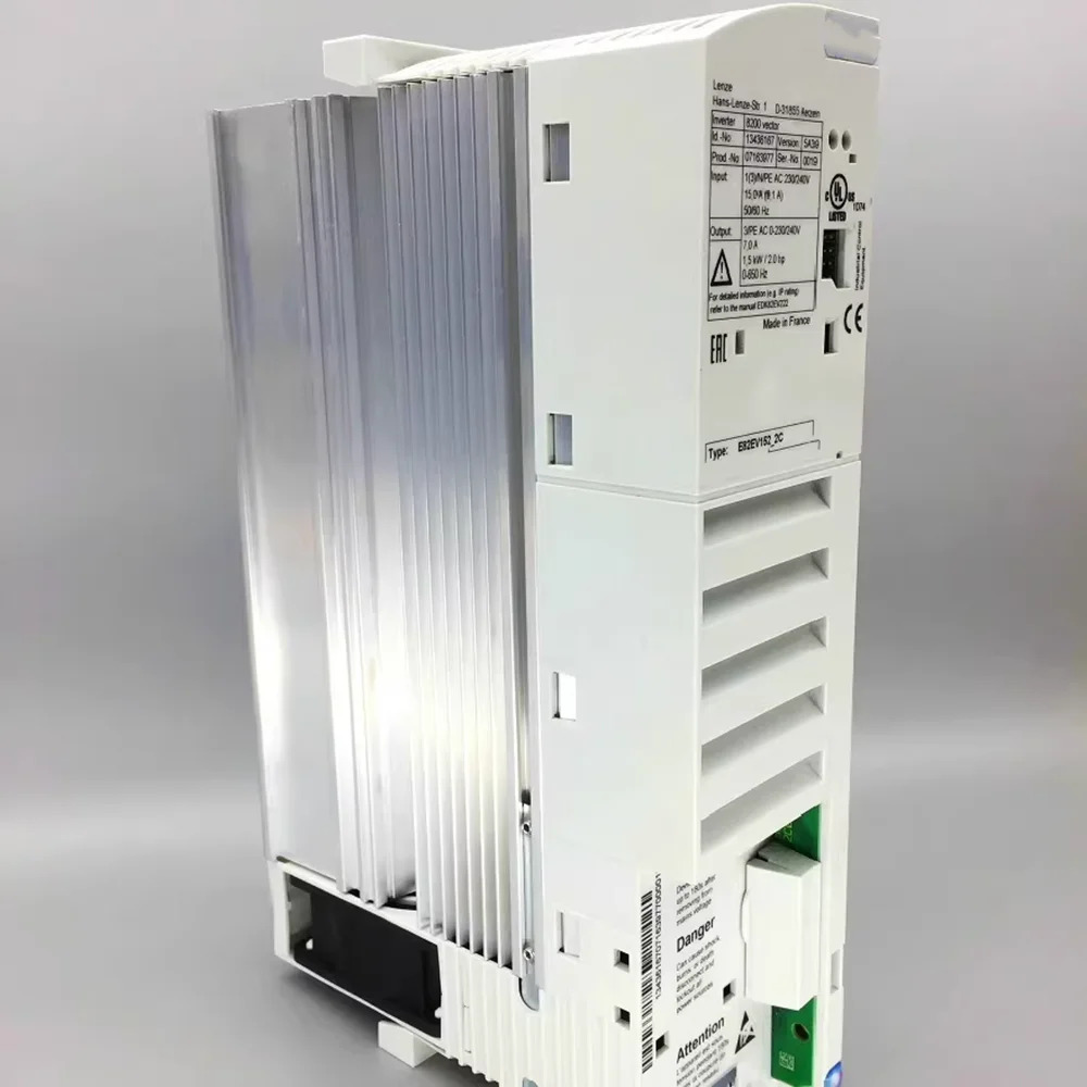 Lenze 주파수 변환기 E82EV152-2C용