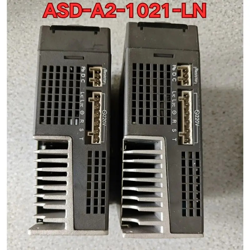 리퍼 ASD-A2-1021-LN 서보 드라이브작동 상태