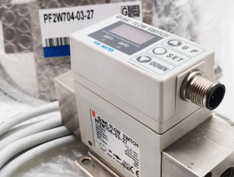 오리지널 SMC 플로우 스위치 PF2W704-03-27-M PF2W704-03-27 PF2W704-F03-27N PF2W704-N03-27N PF2W704-N03-67 PF2W7