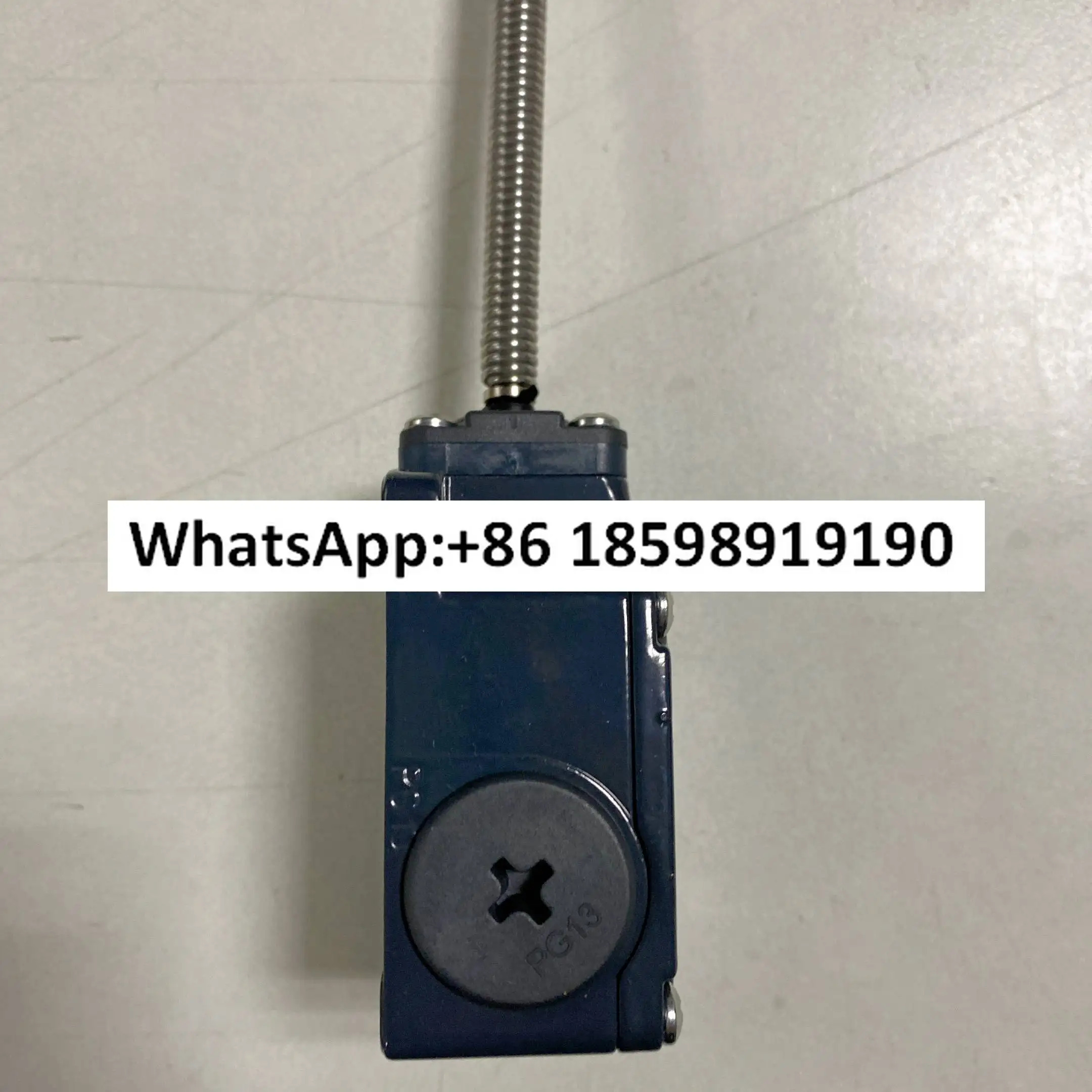 리미트 스위치 FL 525 a 평상시 열림 신호 터치포인트