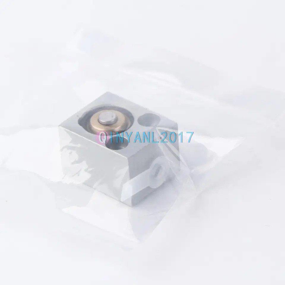 One Festo -12-4-C 4853