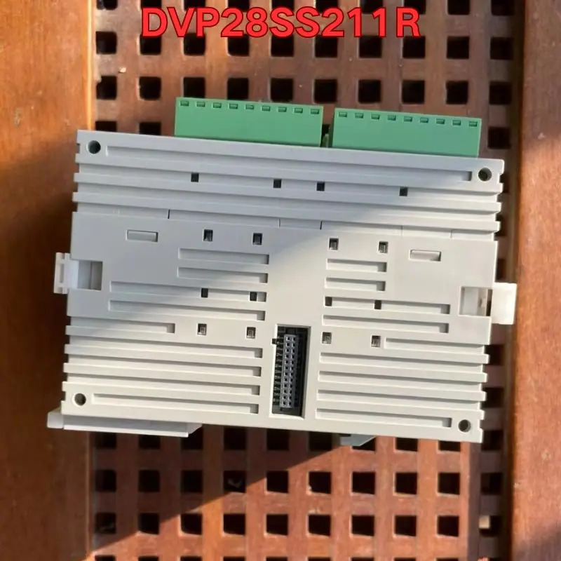 리퍼 PLC 모듈 기능 DVP28SS211R 정상