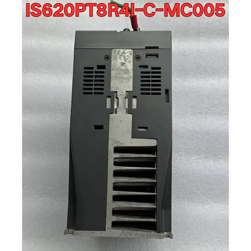 리퍼 IS620PT8R4I-C-MC005 서보 드라이브작동 상태
