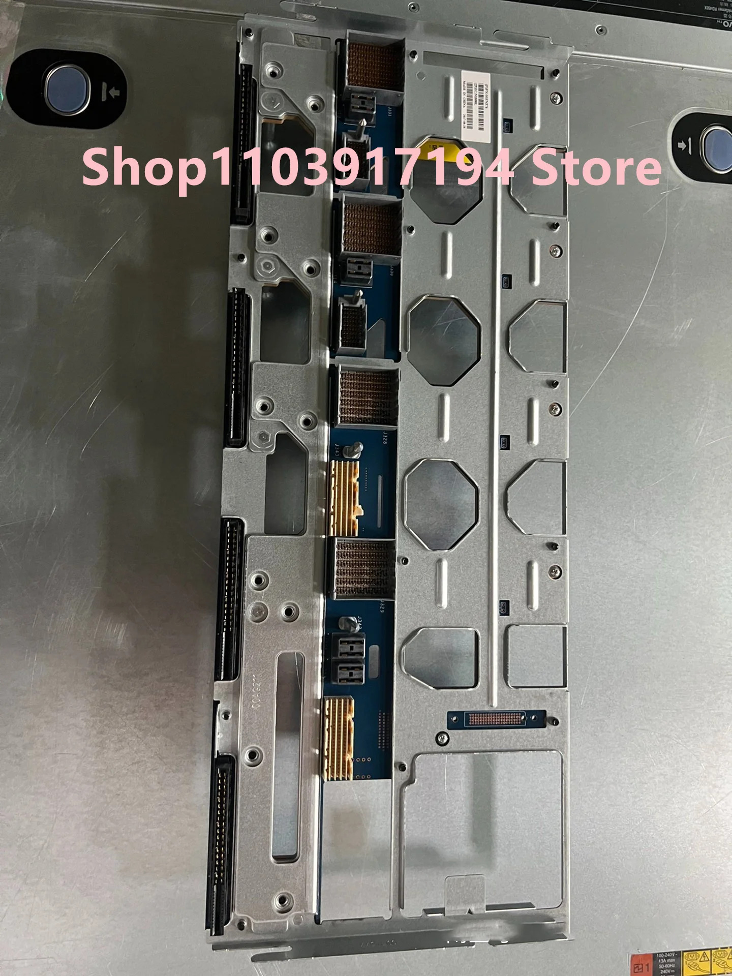 서버 미드플레IBM X3850X6 00D0468 00D0051