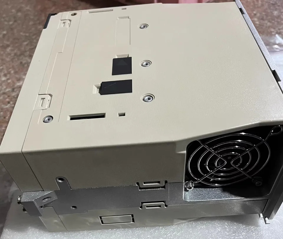 리퍼 서보 드라이브 SGD7S-200A00A002 SGD7S 200A00A002