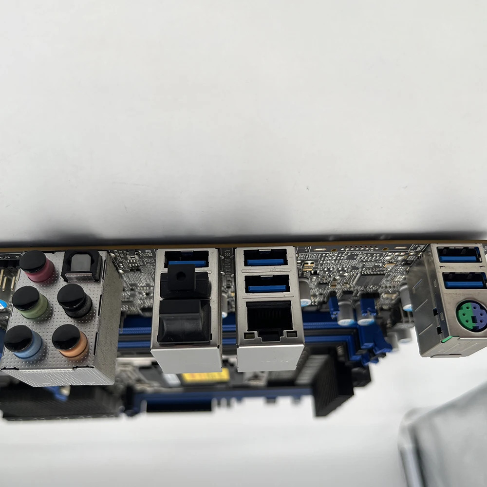 슈퍼마이크로 마더보드 Xeon E5-2600/1600 v4/v3 코어 i7 LGA2011 DDR4 PCI-E 3.0 SATA3 X10SRA