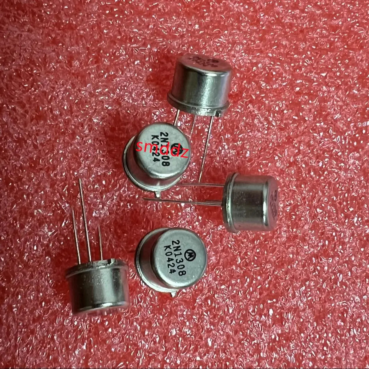 5개 LM368H-2.5/883 LM368H-10 LM393CH 2N2267 AD9685TH/883 2N2915A 2N5913