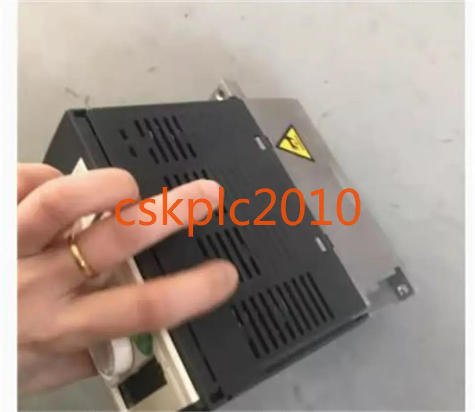 슈나이더 인버터 ATV312 ATV312H075M2 0.75KW 220V상태