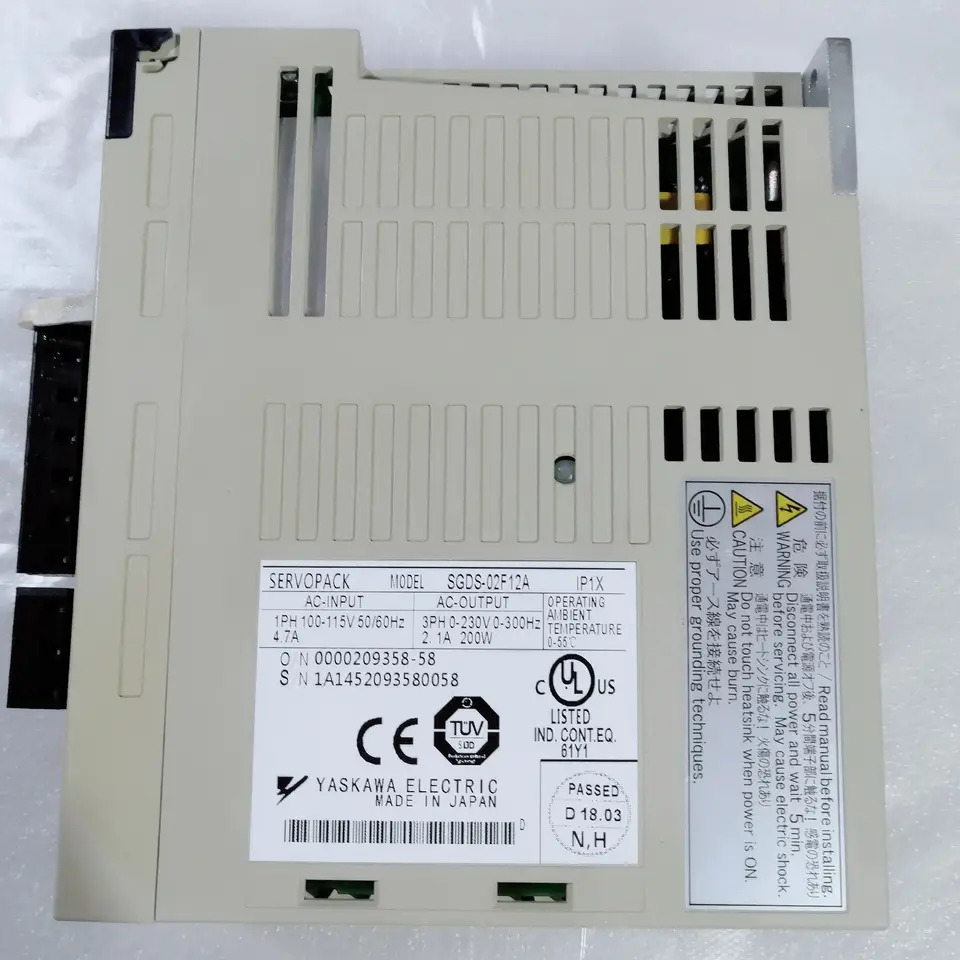 SGDS-02F12A 서보 드라이브 SGDS 02F12A 신
