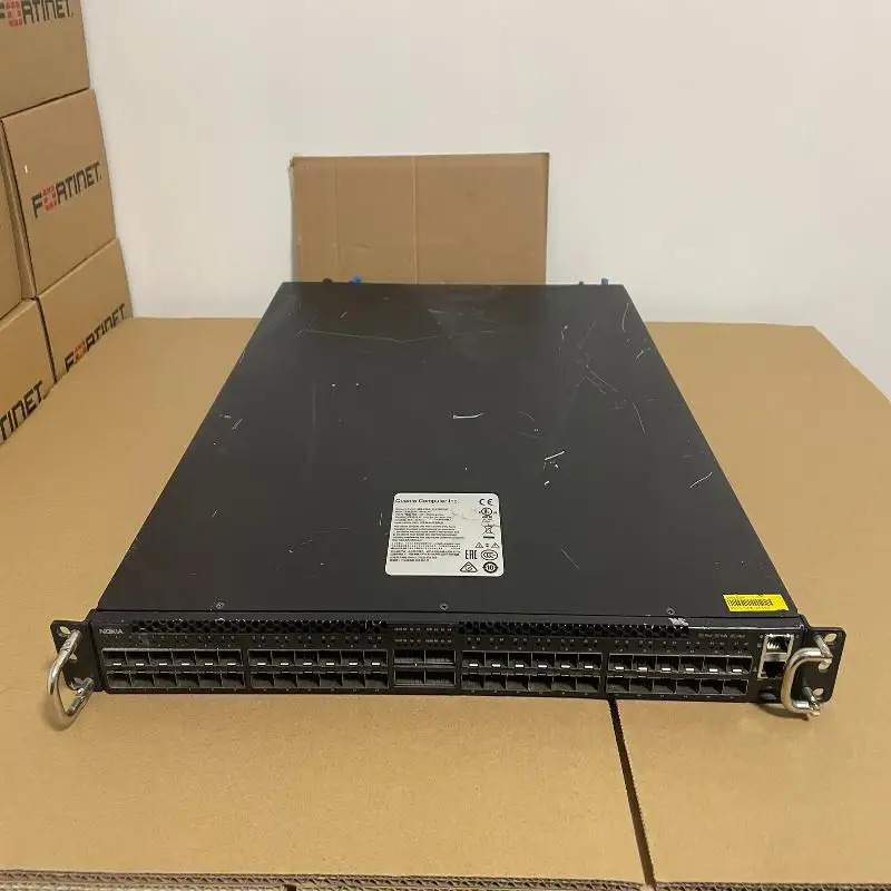 Quanta T3048-LY8 48 포트기가비트 SFP 4 포트 40G