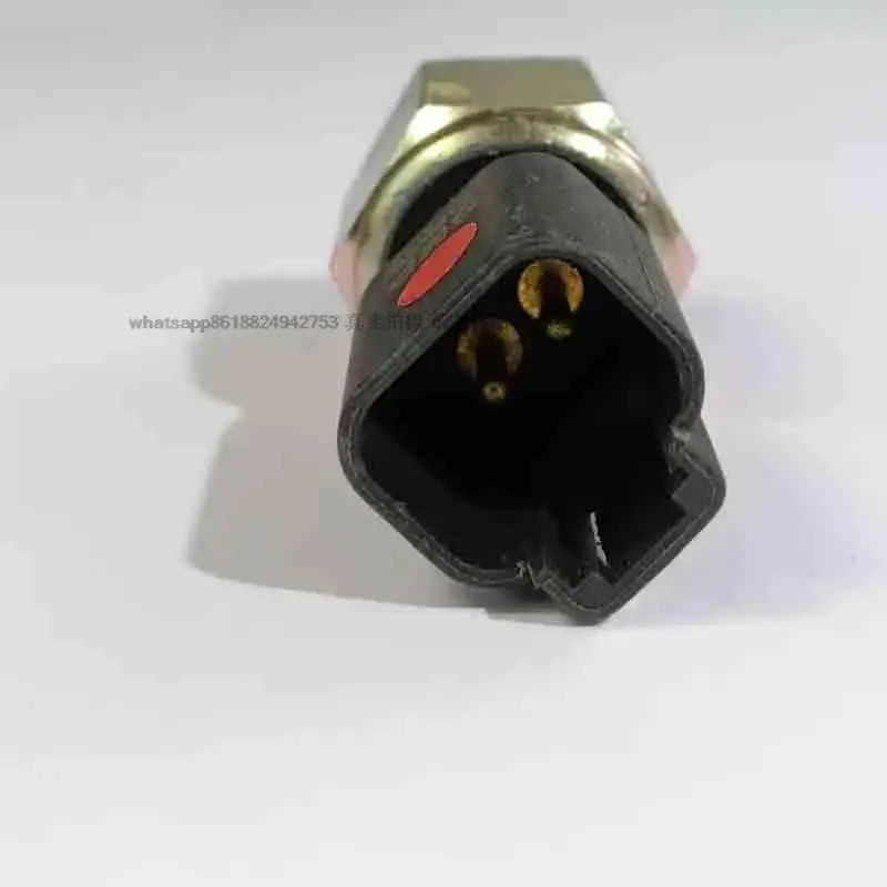 굴삭기 액세서리 WA380-3 로더 6D114 오일 압력센서 6732-81-Z310