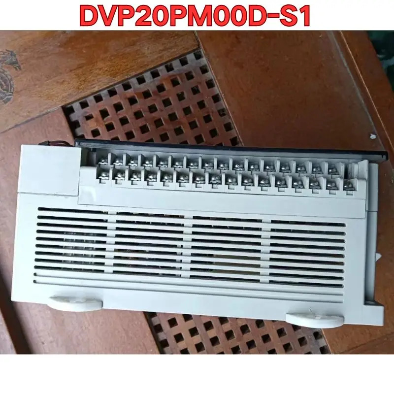 리퍼 PLC 모듈 DVP20PM00D-S1 기능 정상