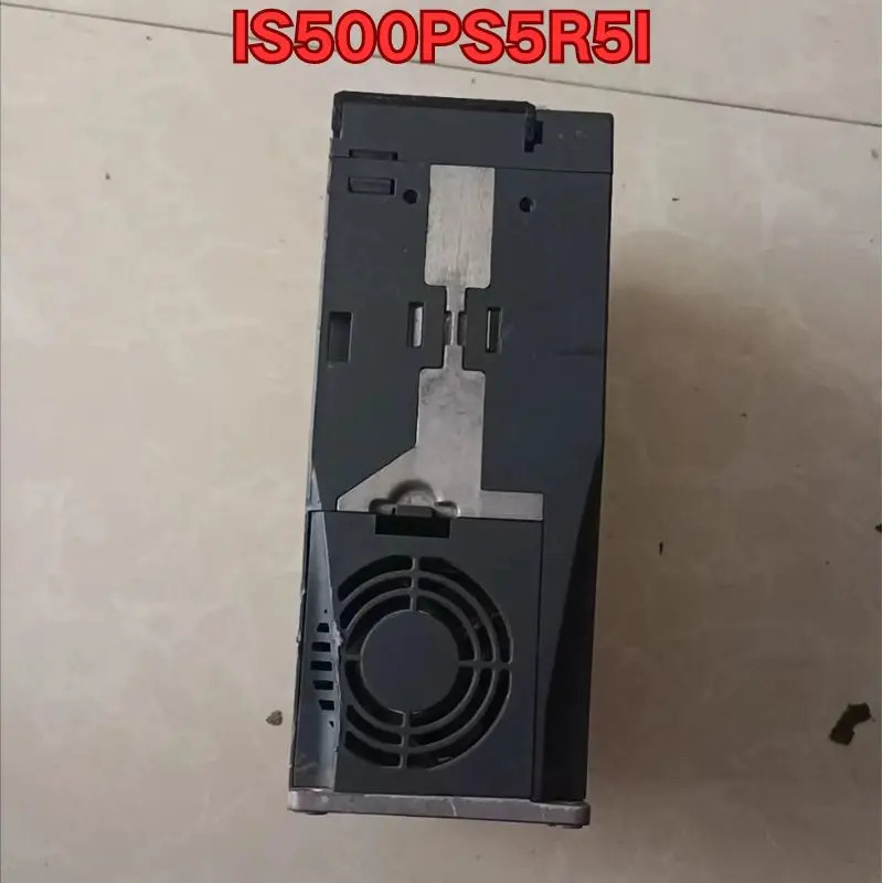 리퍼 서보 드라이브 IS500PS5R5I작동 상태
