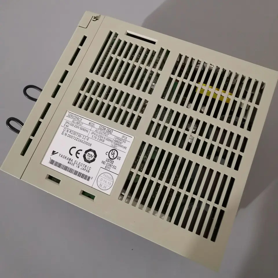 SGDM-08AD 서보 드라이브 SGDM 08AD 신