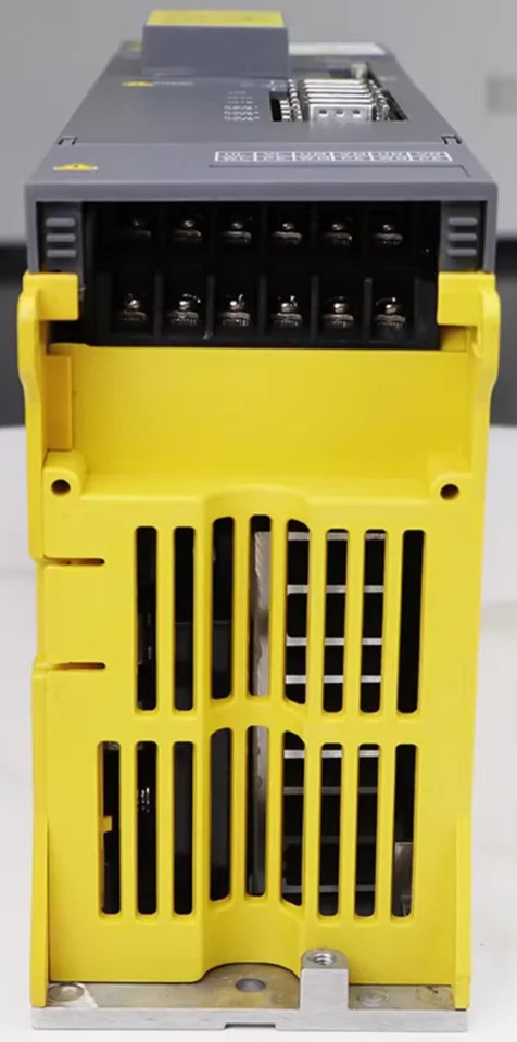 리퍼 서보 드라이브 A06B-6079-H301 A06B 6079 H301