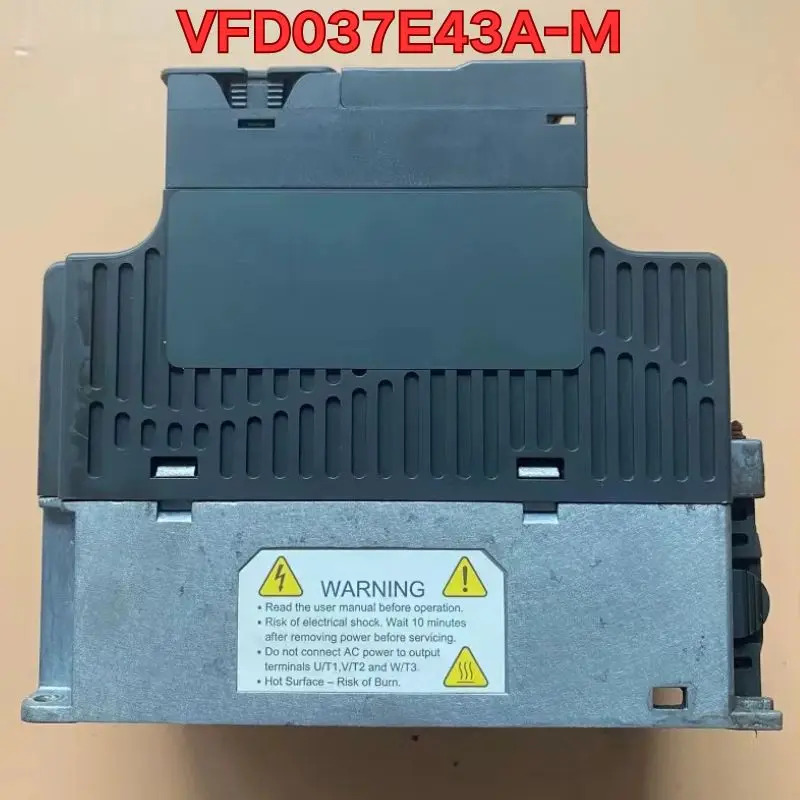 리퍼 인버터 VFD037E43A-M 기능 정상